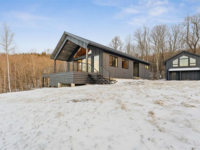 357 Old Quarry Road, Fayston, VT 05673