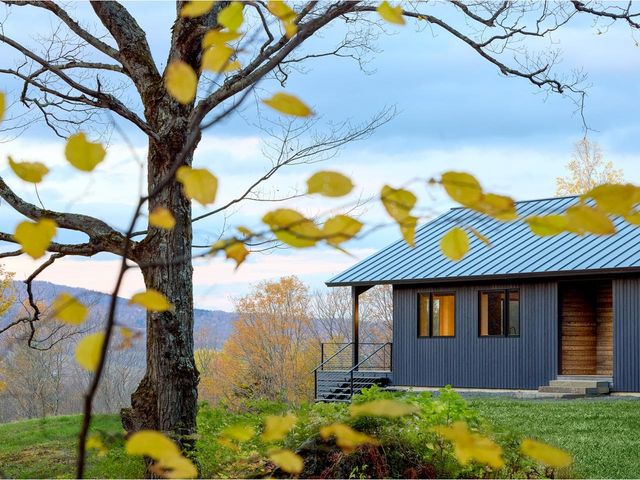 357 Old Quarry Road, Fayston, VT 05673