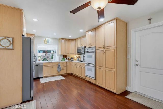 5421 Park, Garden Grove, CA 92845