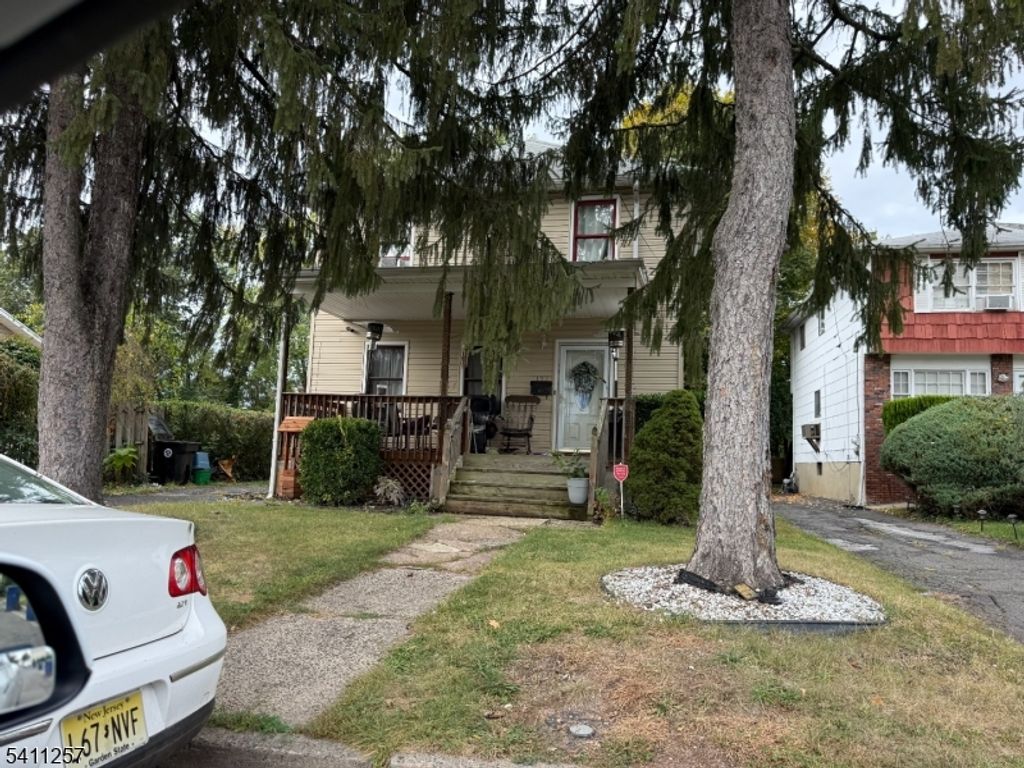 1127 Earle Pl, Plainfield City, NJ 07062