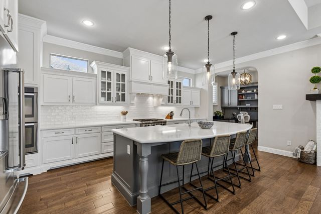 1828 Quiet Oak Place, Fort Worth, TX 76008