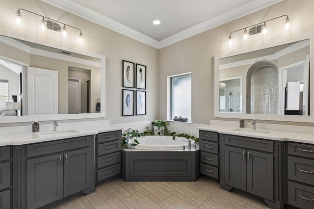 1828 Quiet Oak Place, Fort Worth, TX 76008