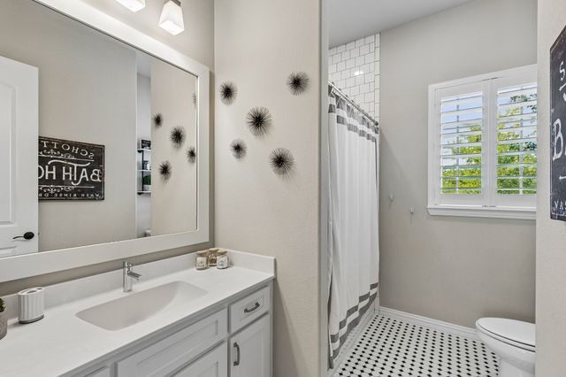 1828 Quiet Oak Place, Fort Worth, TX 76008
