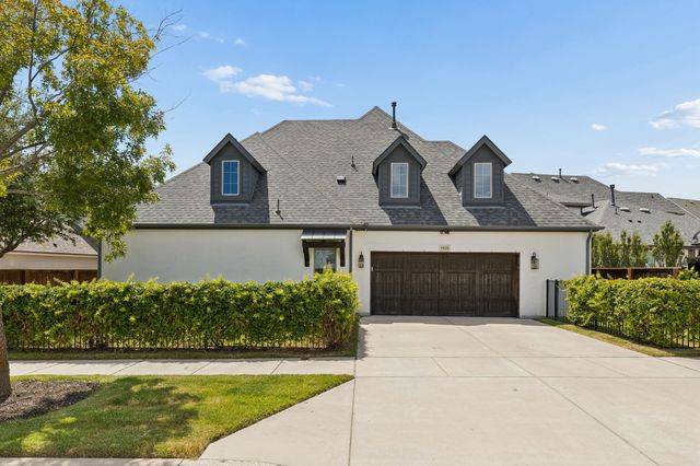 1828 Quiet Oak Place, Fort Worth, TX 76008