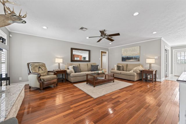 15705 Congo Lane, Jersey Village, TX 77040