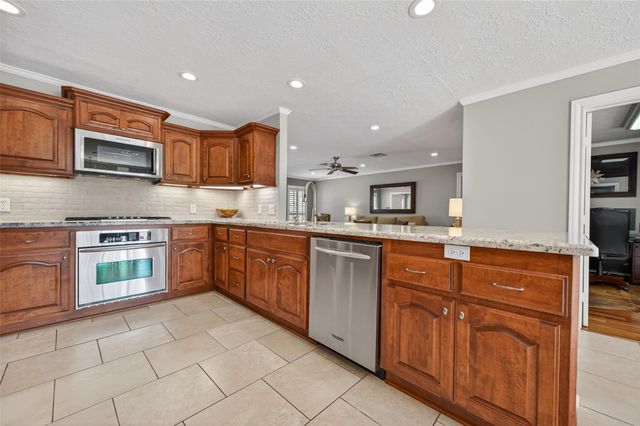 15705 Congo Lane, Jersey Village, TX 77040