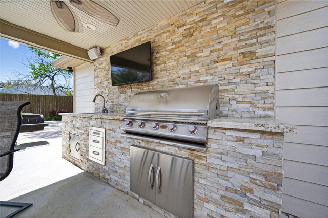 15705 Congo Lane, Jersey Village, TX 77040