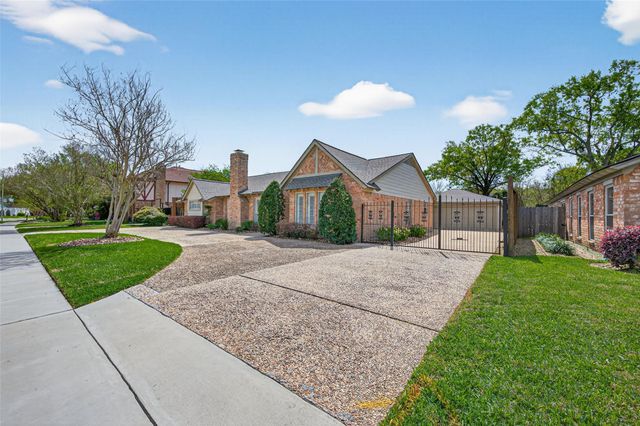 15705 Congo Lane, Jersey Village, TX 77040