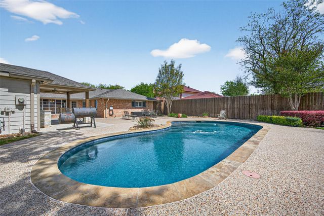 15705 Congo Lane, Jersey Village, TX 77040