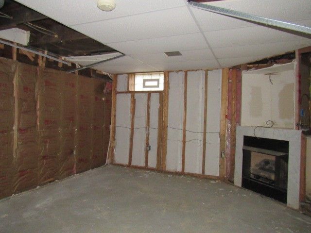 563 Agnew Road, Hempfield Twp, PA 15601