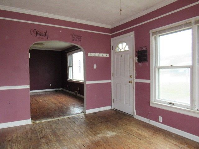 563 Agnew Road, Hempfield Twp, PA 15601