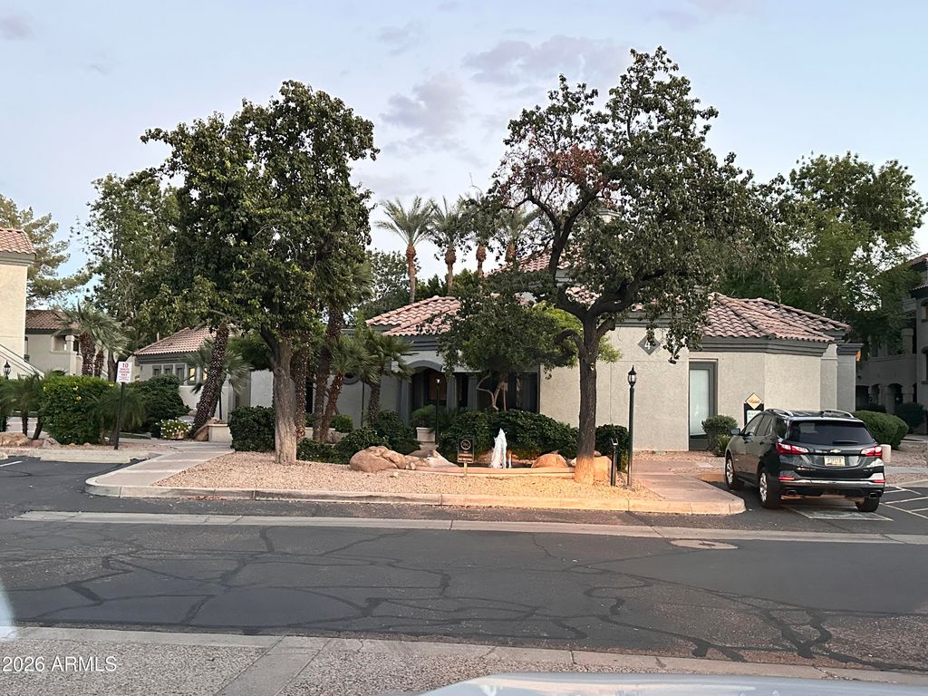 15095 N THOMPSON PEAK Parkway 2115, Scottsdale, AZ 85260
