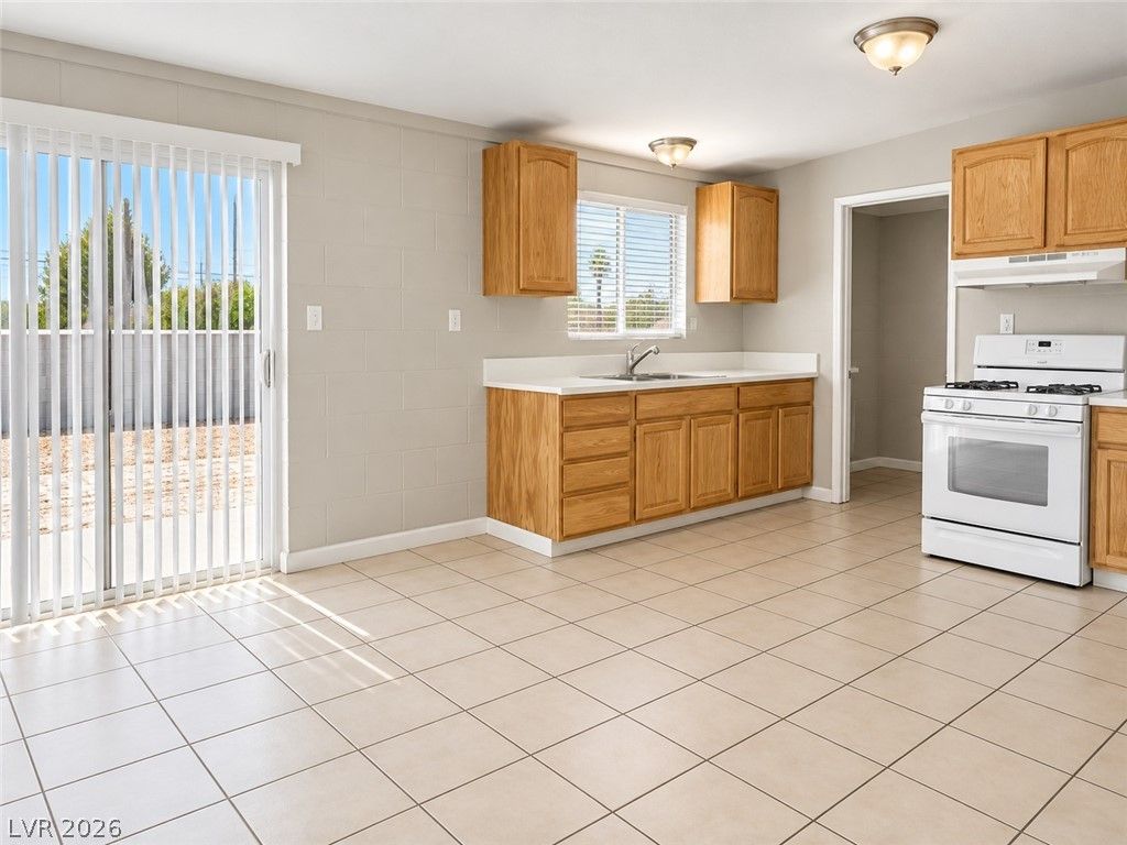 3224 Venus Circle, Las Vegas, NV 89101 — photo 4