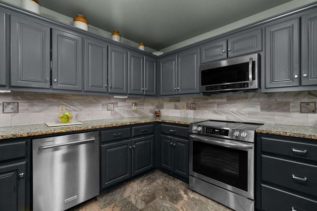 3301 Crossroads Drive, Longview, TX 75605