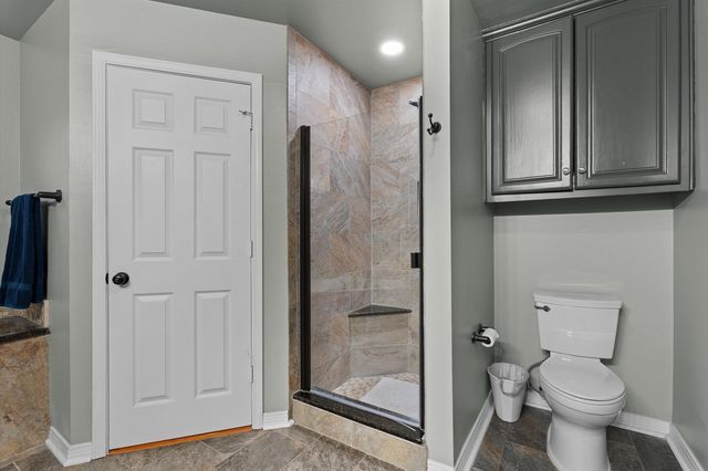 3301 Crossroads Drive, Longview, TX 75605
