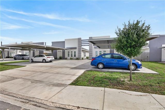 2910 W Kenwood Street, Edinburg, TX 78541