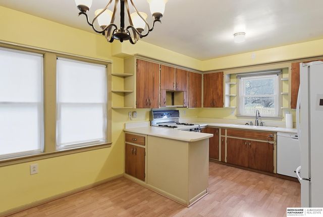 1833 N Colson Avenue, Fremont, NE 68025