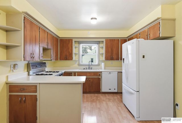 1833 N Colson Avenue, Fremont, NE 68025