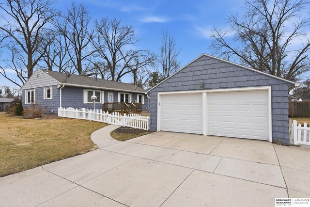 1833 N Colson Avenue, Fremont, NE 68025