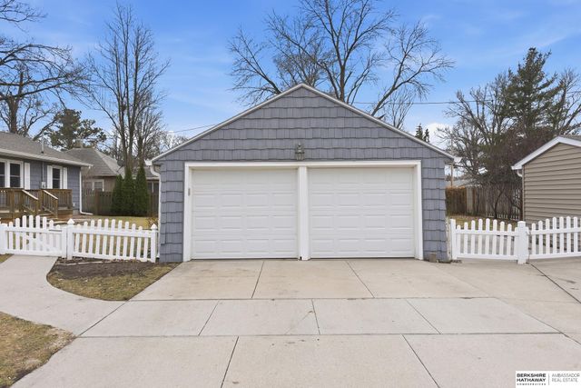 1833 N Colson Avenue, Fremont, NE 68025