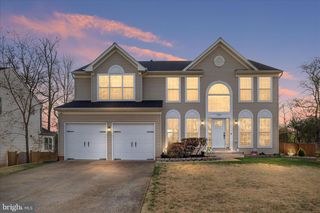 1161 HAPPY RIDGE DR, Front Royal, VA 22630