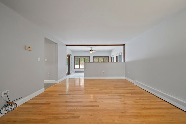 10 Colman Path, Merrimack, NH 03054