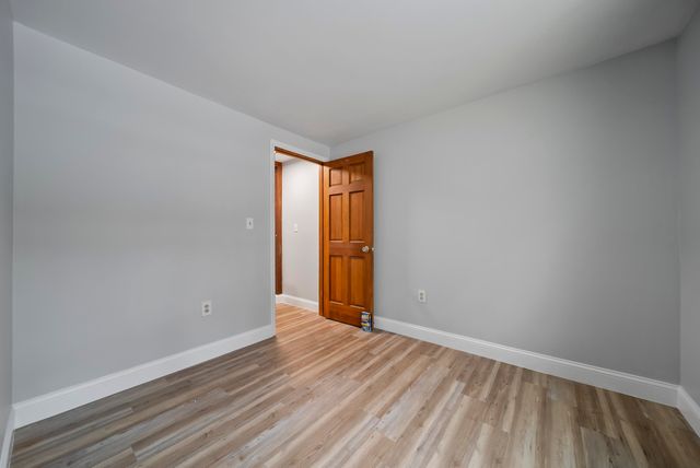 10 Colman Path, Merrimack, NH 03054