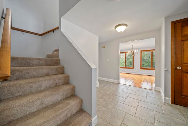 10 Colman Path, Merrimack, NH 03054