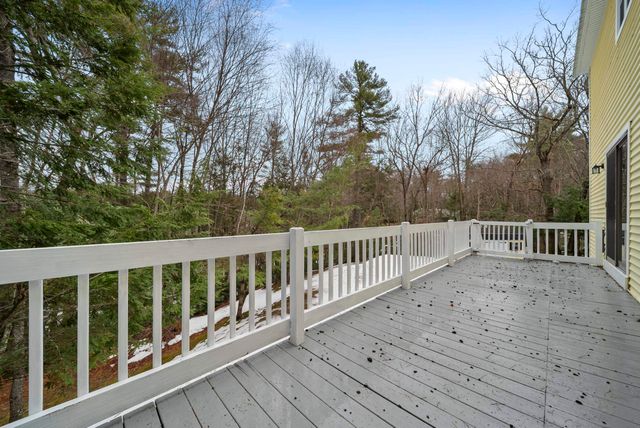 10 Colman Path, Merrimack, NH 03054