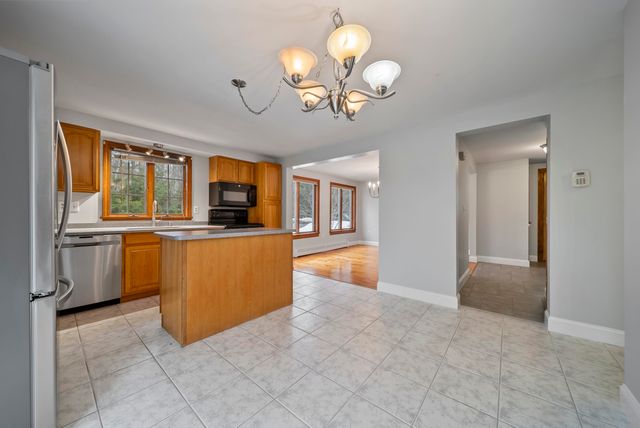 10 Colman Path, Merrimack, NH 03054