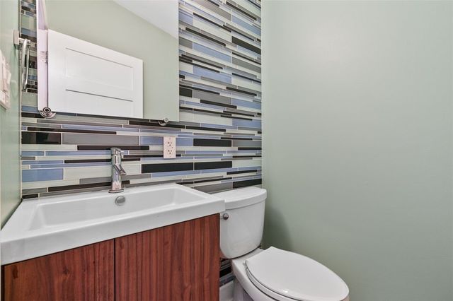 119 S 13th St, South Side, PA 15203