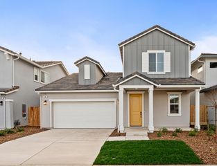 380 Huckleberry Road S, Madera, CA 93636