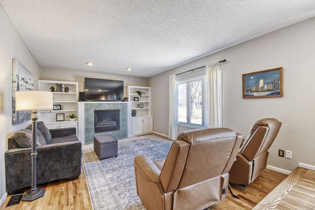 15684 Crocus Avenue W, Rosemount, MN 55068