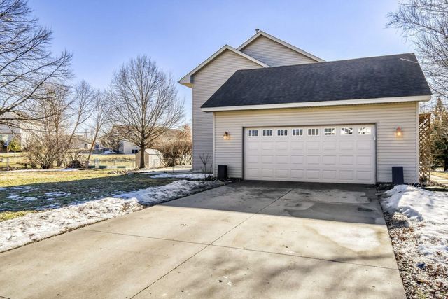 15684 Crocus Avenue W, Rosemount, MN 55068