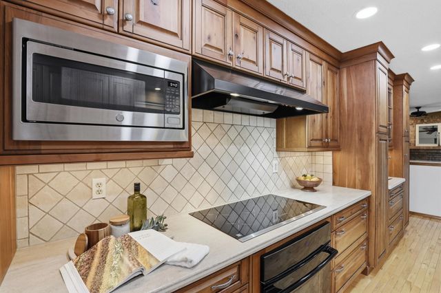3812 Sunderland Dr, Spokane Valley, WA 99206