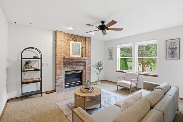 3812 Sunderland Dr, Spokane Valley, WA 99206