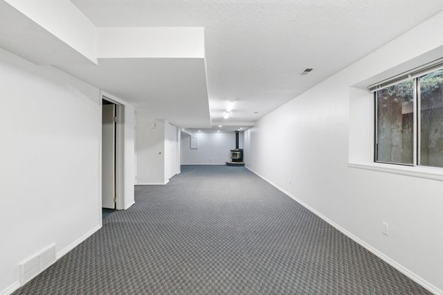 3812 Sunderland Dr, Spokane Valley, WA 99206