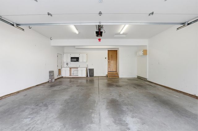 3812 Sunderland Dr, Spokane Valley, WA 99206