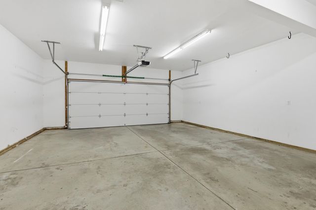 3812 Sunderland Dr, Spokane Valley, WA 99206