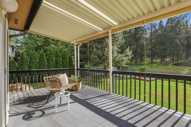 3812 Sunderland Dr, Spokane Valley, WA 99206