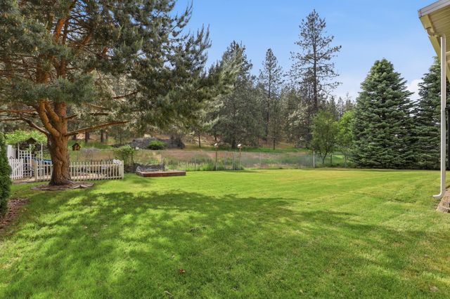 3812 Sunderland Dr, Spokane Valley, WA 99206