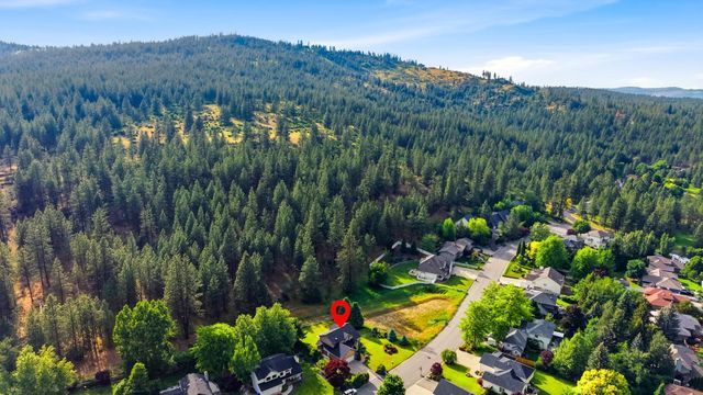 3812 Sunderland Dr, Spokane Valley, WA 99206