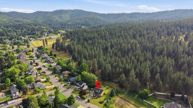 3812 Sunderland Dr, Spokane Valley, WA 99206