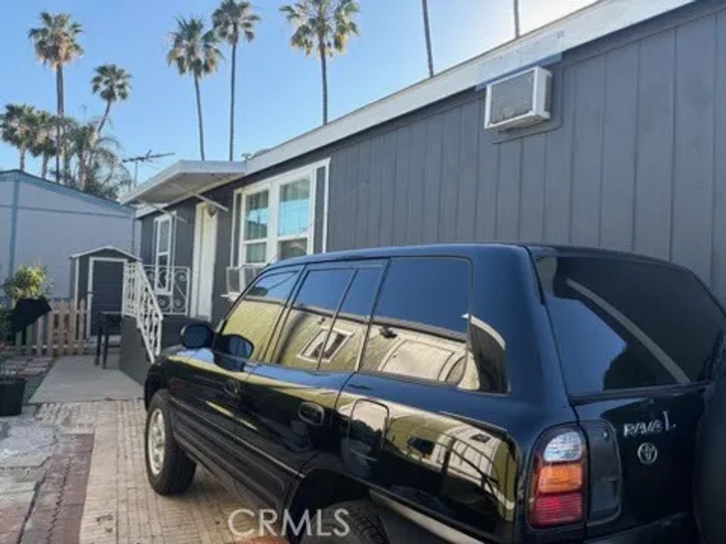 12560 Haster 207, Garden Grove, CA 92840