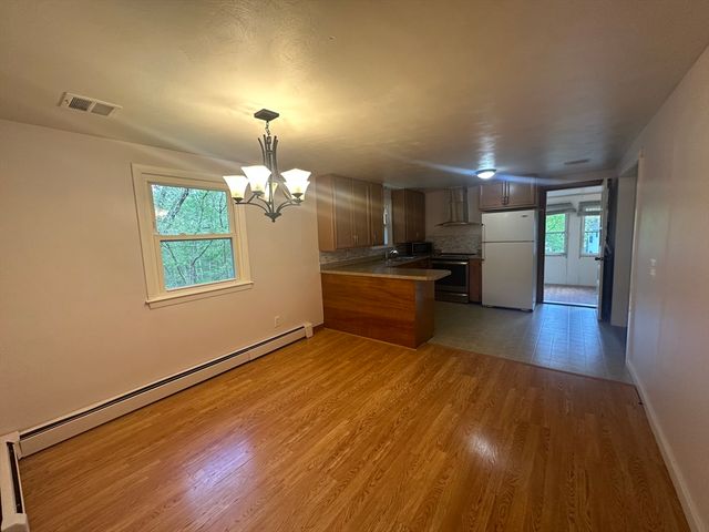 242-244 Highland St 2, Northbridge, MA 01532