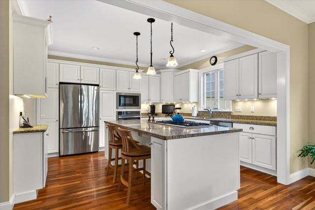 552 Michael Lane, Williston, VT 05495