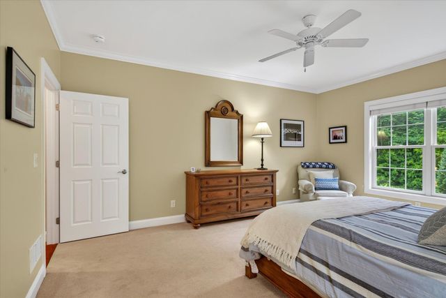 552 Michael Lane, Williston, VT 05495