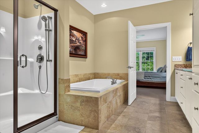 552 Michael Lane, Williston, VT 05495