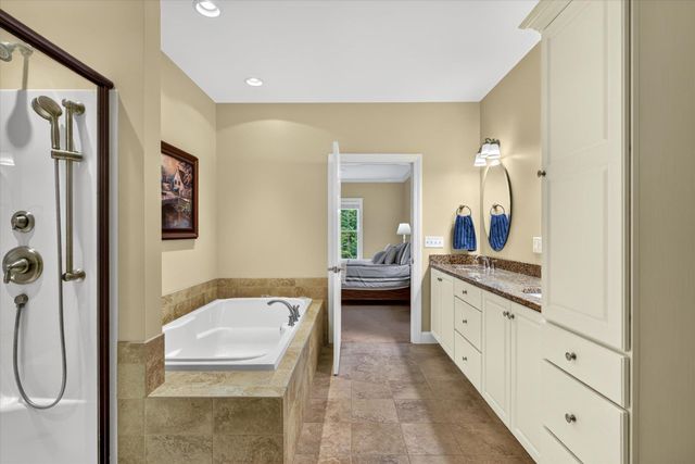 552 Michael Lane, Williston, VT 05495