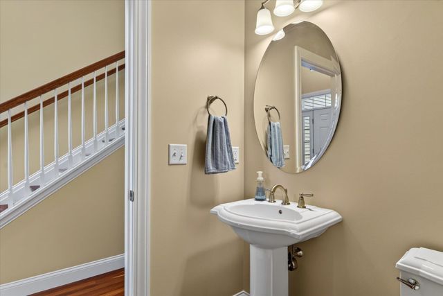 552 Michael Lane, Williston, VT 05495